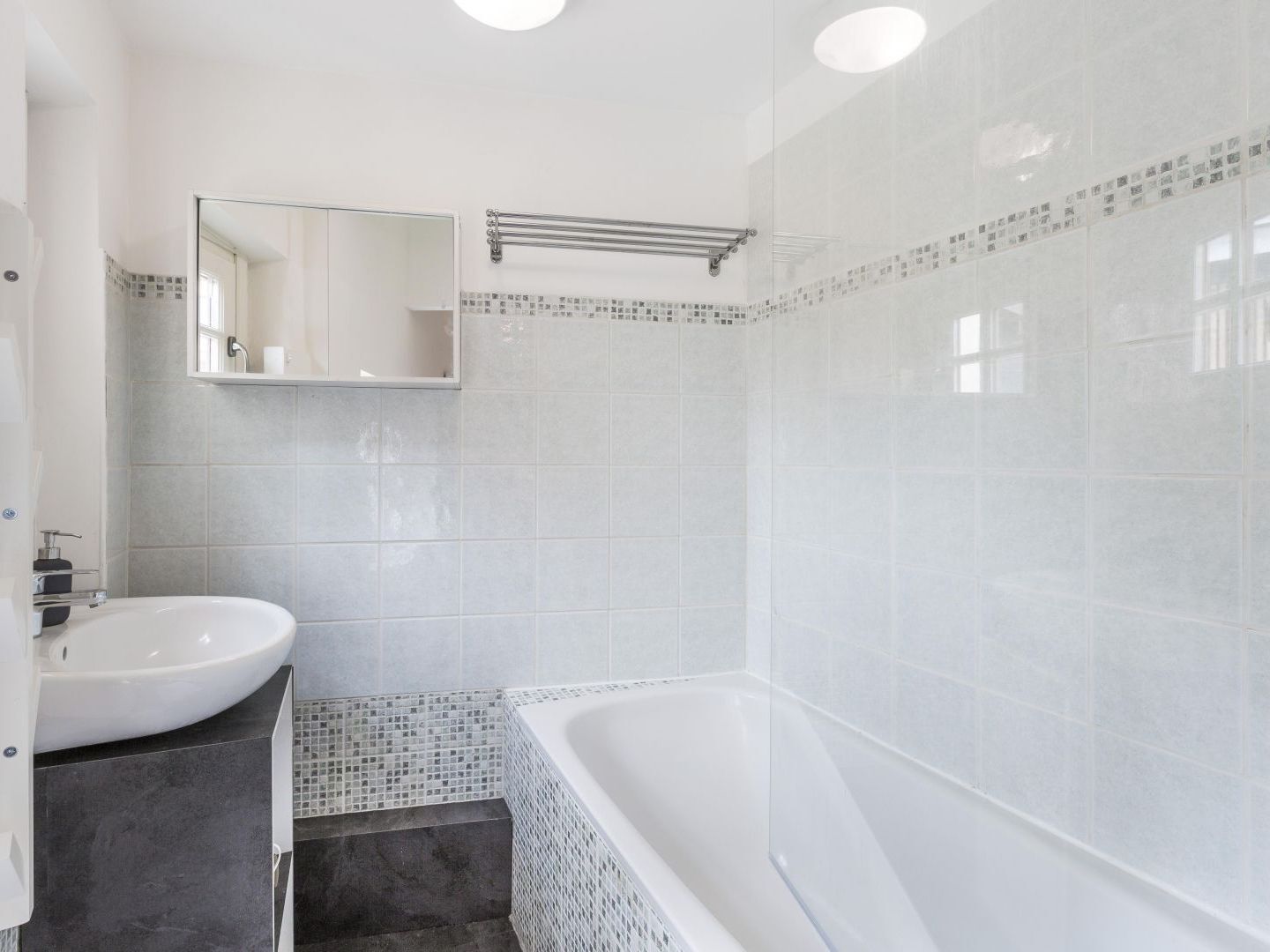 Drole De Dame By Cocoonr Apartamento Rennes Exterior foto